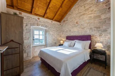Krevet ili kreveti u jedinici u objektu Villa Bliss Excelsior - Yoga, Tennis & Pool