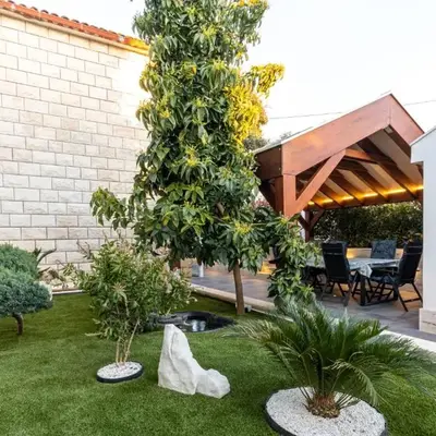Villa Persea - Supetar
