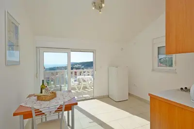 Kuhinja ili čajna kuhinja u objektu Apartments Marija