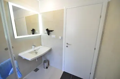 Kupaonica u objektu Apartments Petrovac