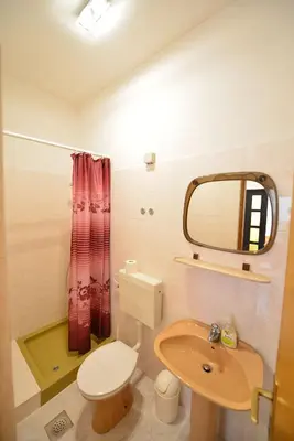 Kupaonica u objektu Apartments Petrovac