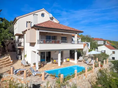 Bazen u objektu Family friendly house with a swimming pool Svirce, Hvar - 23989 ili u blizini