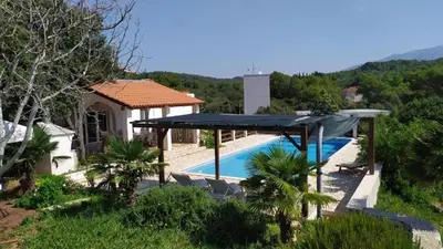 Bazen u objektu Family friendly house with a swimming pool Selca, Brac - 23995 ili u blizini