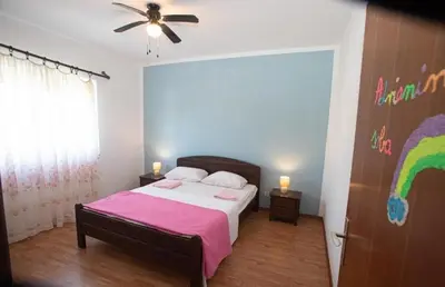 Krevet ili kreveti u jedinici u objektu Family friendly house with a swimming pool Selca, Brac - 23995