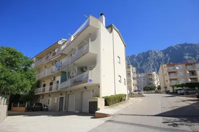 Pogled na planine ili pogled na planine iz apartmana