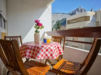Pogled na planine ili pogled na planine iz apartmana