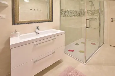 Kupaonica u objektu Apartman Bulletin