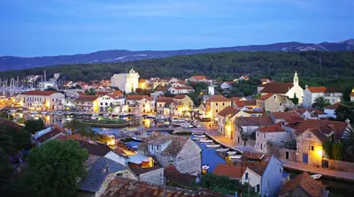 Pogled na planine ili pogled na planine iz apartmana