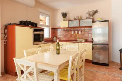 Kuhinja ili čajna kuhinja u objektu Apartments Gordana