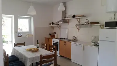 Kuhinja ili čajna kuhinja u objektu Holiday Home Shangri-La
