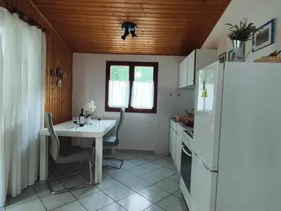 Kuhinja ili čajna kuhinja u objektu Apartments by the sea Basina, Hvar - 116