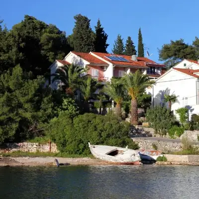 Triple Room Vrboska 540d