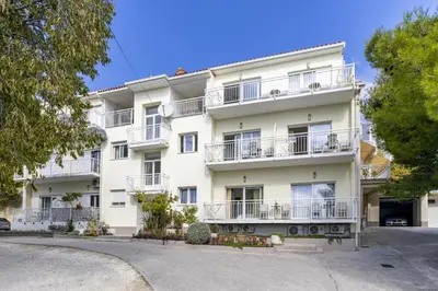 Zgrada u kojoj se nalazi apartman