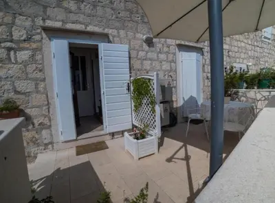 Tlocrt objekta Stone House Seaside Retreat on Brač Island