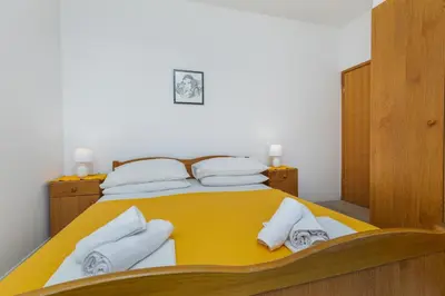 Krevet ili kreveti u jedinici u objektu Apartments with parking space Duce, Omis - 2778