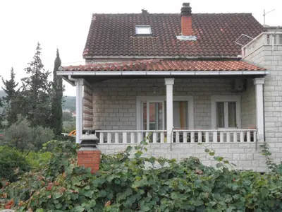 Zgrada u kojoj se nalazi apartman