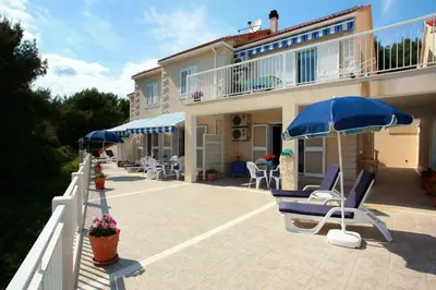 Balkon ili terasa u objektu Apartments by the sea Sumartin - Brac - 2940
