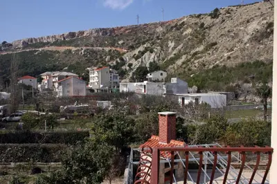 Pogled na planine ili pogled na planine iz apartmana