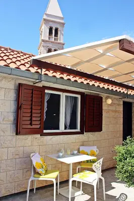 Zgrada u kojoj se nalazi apartman