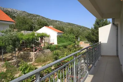 Tlocrt objekta Apartments with a parking space Zavala, Hvar - 8773