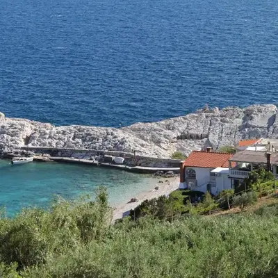 Apartments and rooms by the sea Cove Zarace