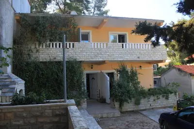 Zgrada u kojoj se nalazi apartman