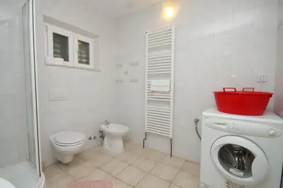 Kupaonica u objektu Apartment Zavala 8802b