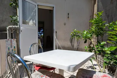 Tlocrt objekta Apartments with parking space Sumpetar, Omis - 9436
