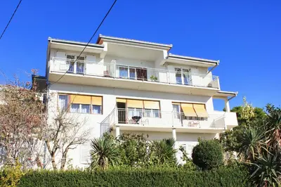 Zgrada u kojoj se nalazi apartman