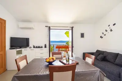 TV i/ili zabavni centar u objektu Apartments by the sea Marusici, Omis - 10012