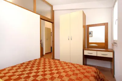 Krevet ili kreveti u jedinici u objektu Apartment Baska Voda 10027a