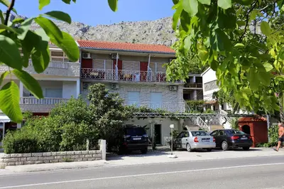 Zgrada u kojoj se nalazi apartman