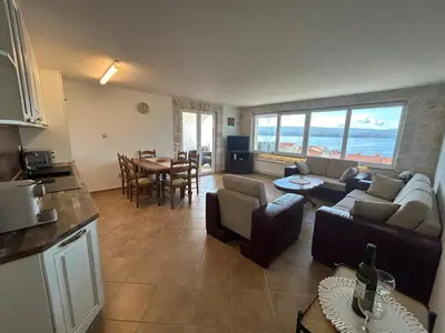 Kuhinja ili čajna kuhinja u objektu Sea View Apartment near Omiš