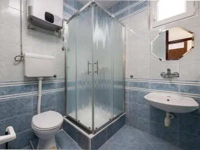Kupaonica u objektu Apartment Lončar-3 by Interhome