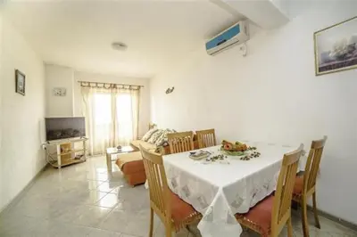 TV i/ili zabavni centar u objektu Family-friendly apartments with swimming pool Povlja, Brac - 24248