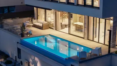 Bazen u objektu Ocean View Villa ili u blizini