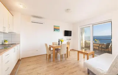 Tlocrt objekta Stunning Apartment In Duce With Wifi
