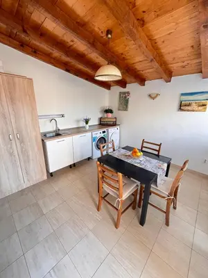 Kuhinja ili čajna kuhinja u objektu Lavanda Apartment