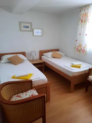 Krevet ili kreveti u jedinici u objektu Apartments by the sea Puntinak - Brac - 24192