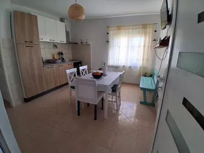 Kuhinja ili čajna kuhinja u objektu Apartment Maestrol