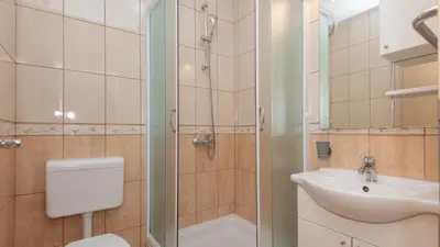 Kupaonica u objektu Studio Apartman Erstic 2 - Baska Voda by Villas Guide