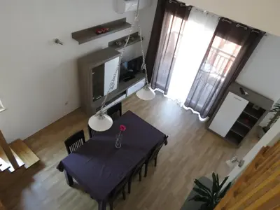 TV i/ili zabavni centar u objektu Apartments Ljubičić