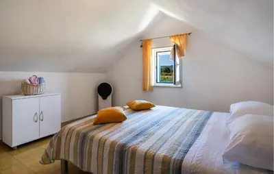 Krevet ili kreveti u jedinici u objektu Nice Home In Pucisca With Wifi