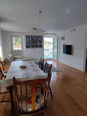 TV i/ili zabavni centar u objektu Apartment in centre of Milna