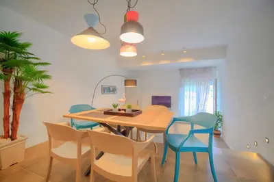 Tlocrt objekta Best Sea View Apartment in Jelsa