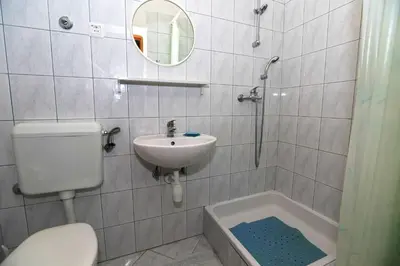 Kupaonica u objektu Apartments Boćin Rosso