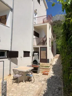 Zgrada u kojoj se nalazi apartman