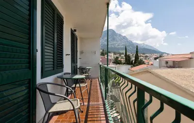 Pogled na planine ili pogled na planine iz apartmana