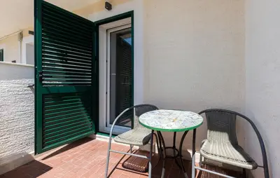 Balkon ili terasa u objektu 1 Bedroom Awesome Apartment In Baska Voda