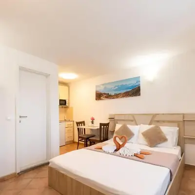 1 Bedroom Awesome Apartment In Baska Voda